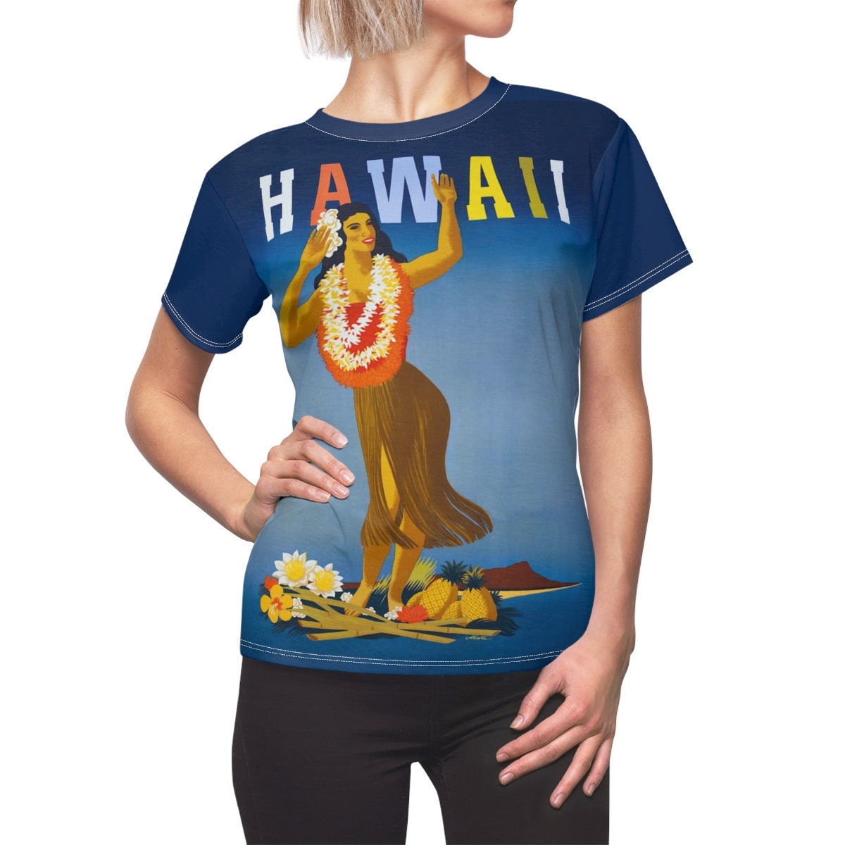Tee Shirt /Hawaii /Women /Travel /T-shirt /Tee /Shirt /Vintage /Art /Poster /Birthday Gift /Clothing /Gift for Her - Chloe Lambertin